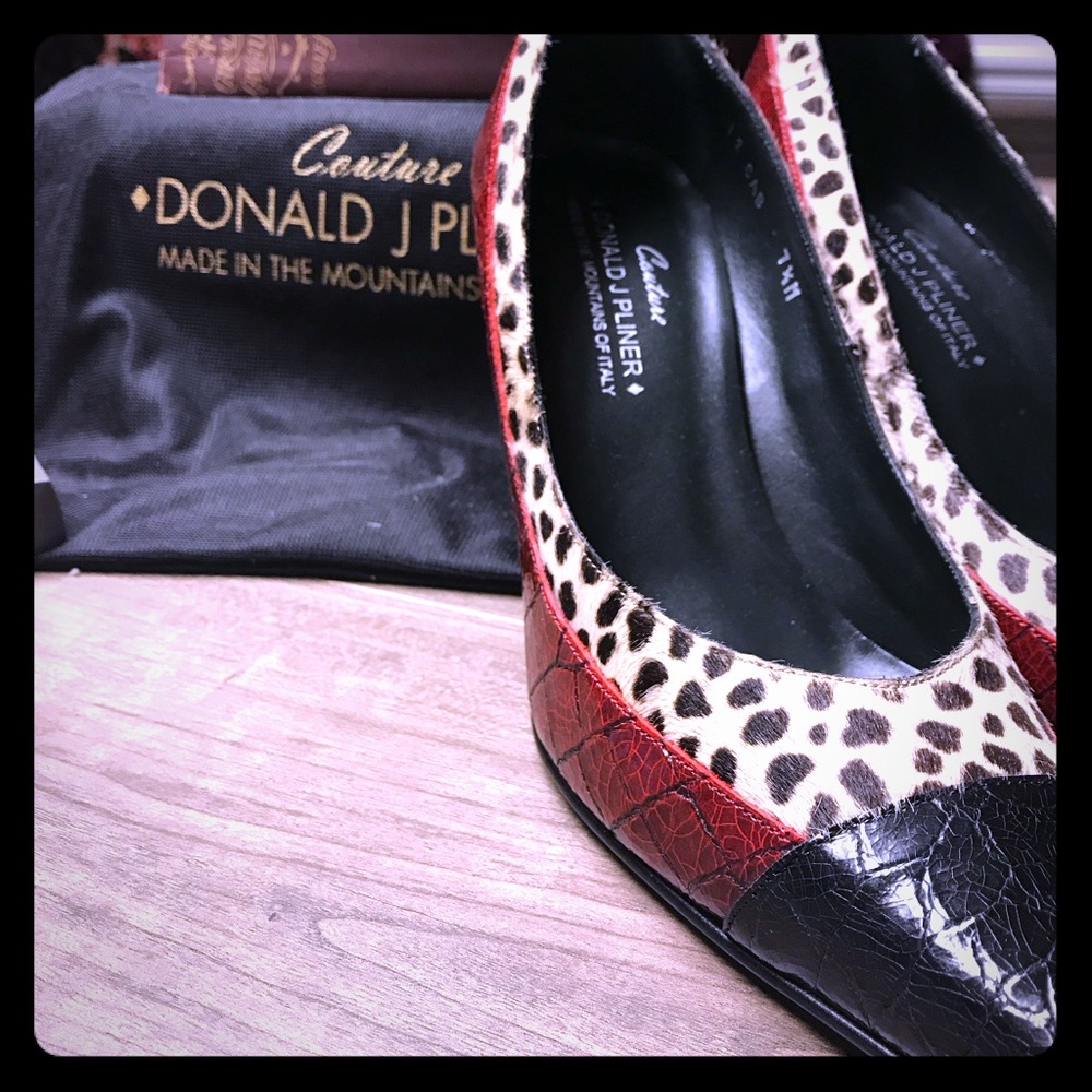 Donald J. Pliner Couture - Gator and Cheetah pump